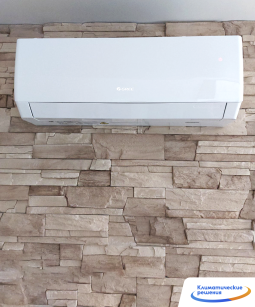 Кондиционер Gree Pular Inverter R32 GWH24AGDXE-K6DNA4C глянцевая панель до 60 м² с Wi-Fi